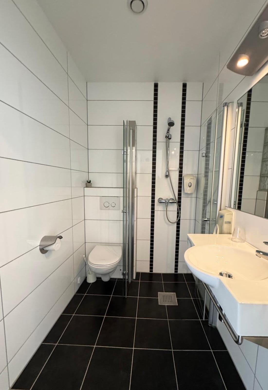 Jibben Hotell Maloy Exterior foto